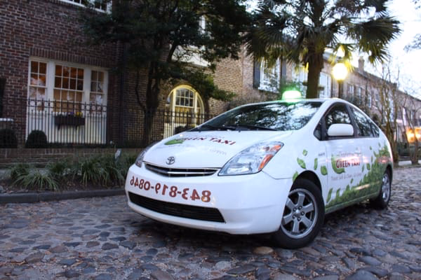 What are people saying about taxis in Charleston SC?