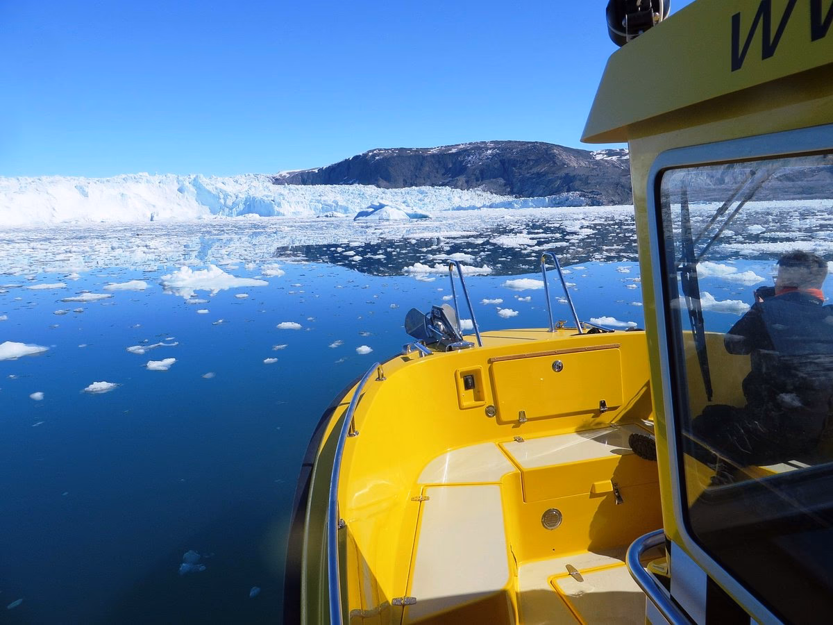 What is Nuuk water taxi?