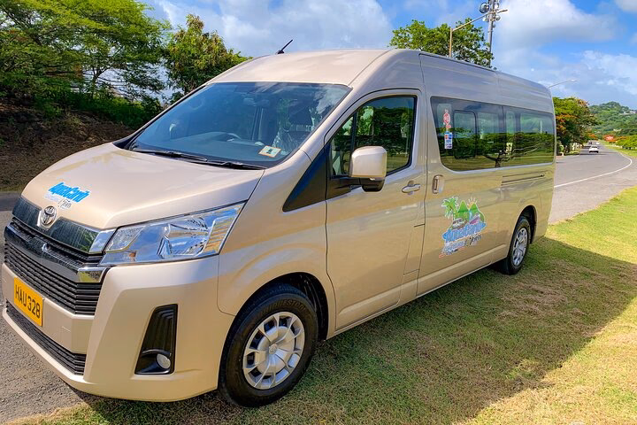 How do I get to my hotel in Grenada?