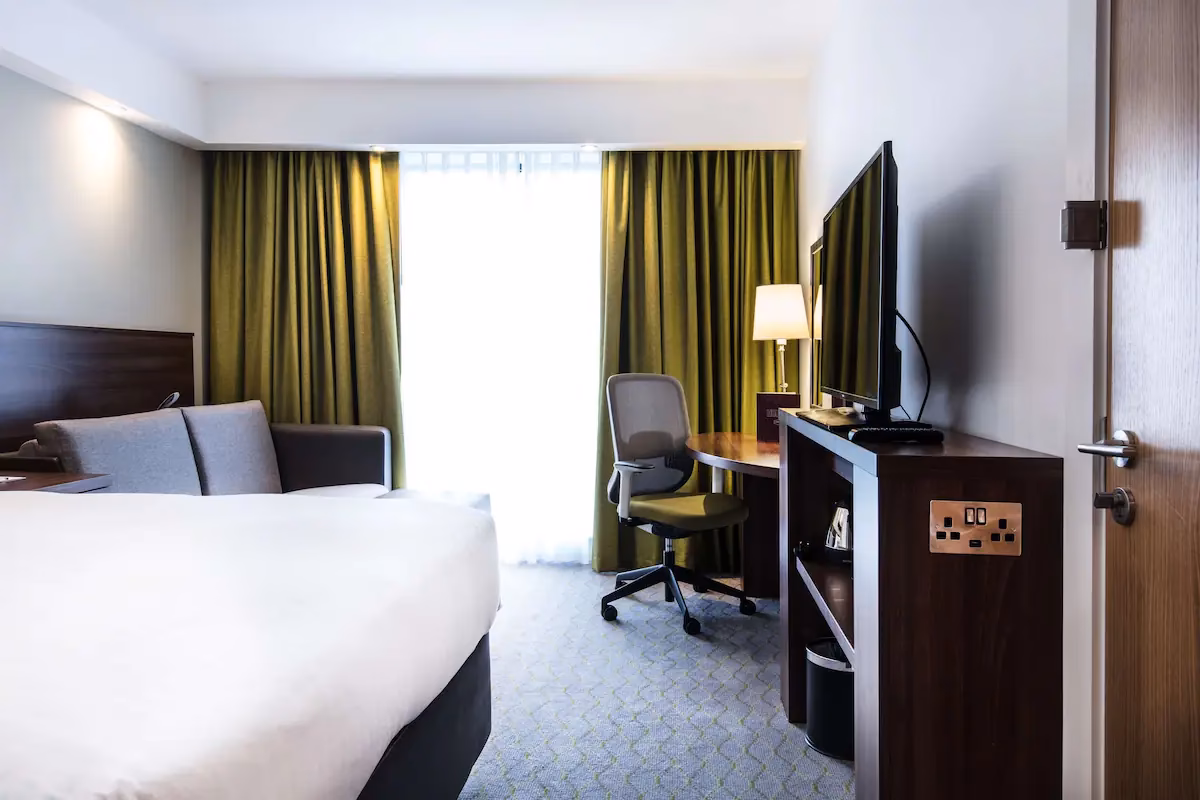 How do I book a hotel in Exeter?