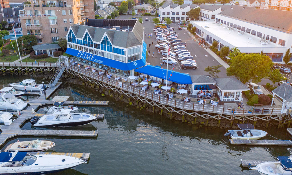 Why should you choose a water taxi vessel?