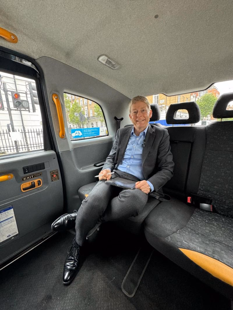 Who is Harpin's funeral service?