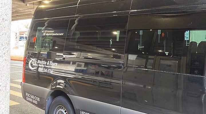 Where can I get a taxi in Hawaii?