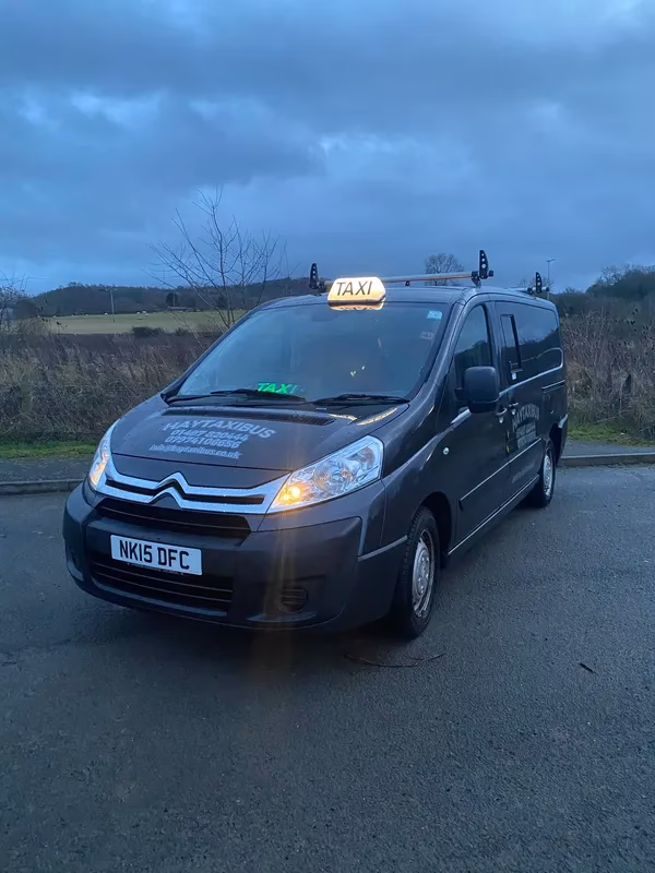 Where to stay near Hay bus Hay taxi?