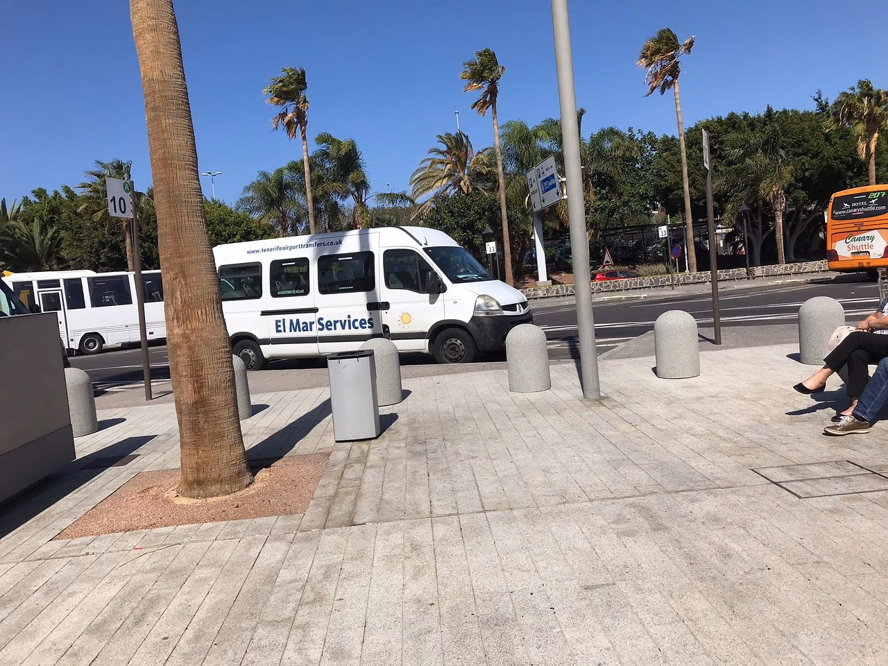 Is there a taxi from Lanzarote to tequise?