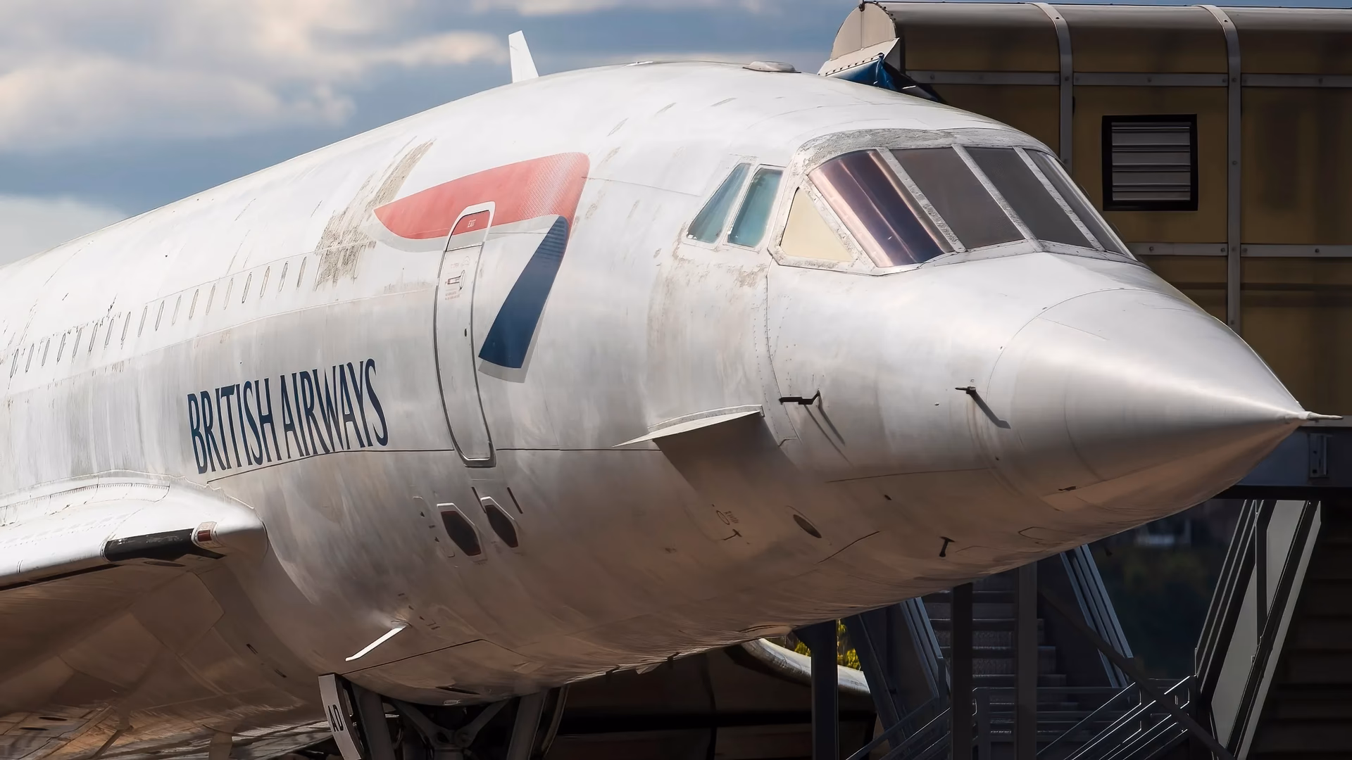 How did the Concorde transport passengers?