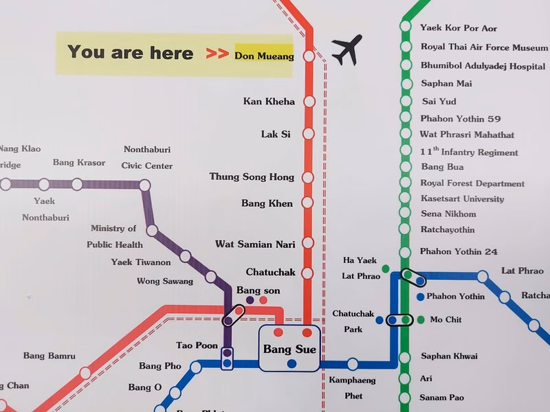 Is there a bus from Don Muang Airport to Sukhumvit Road?