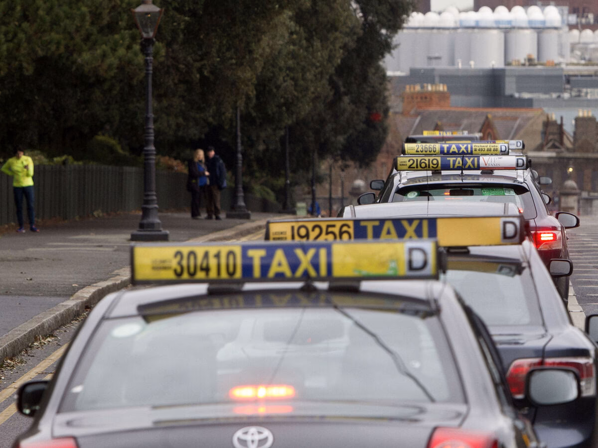 How much does it cost to get from the Curragh to Dublin?