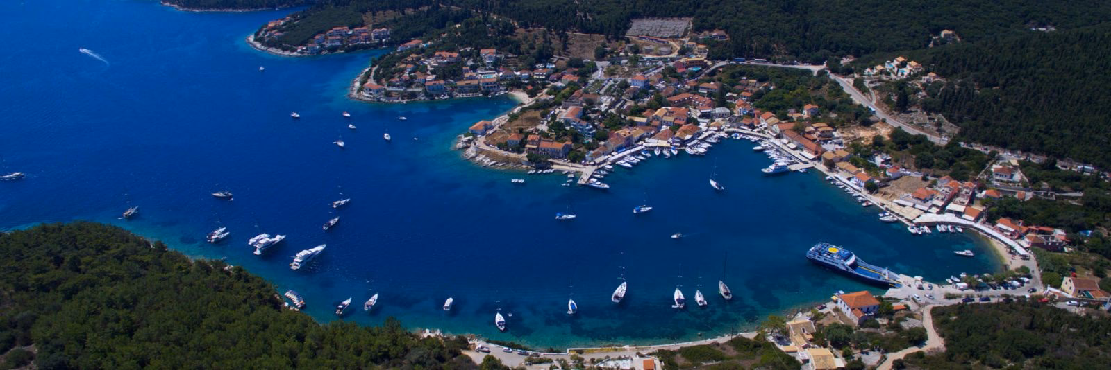 How do I get from Kefalonia Airport to Fiscardo?