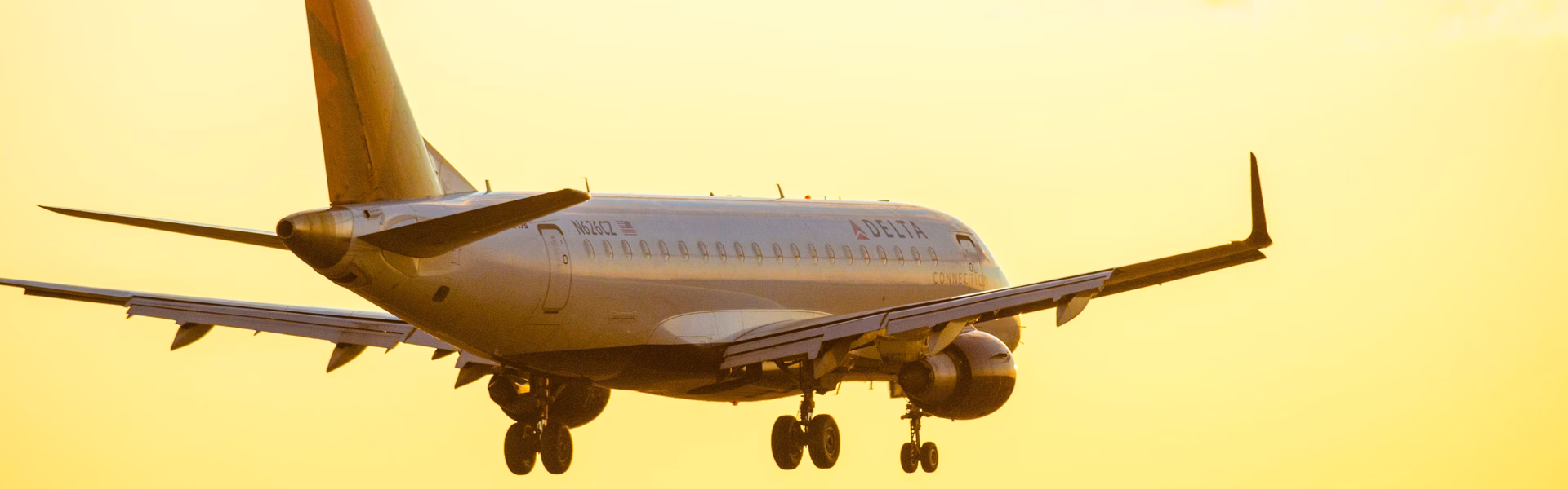 How much is a taxi from Kidderminster to Birmingham Airport?