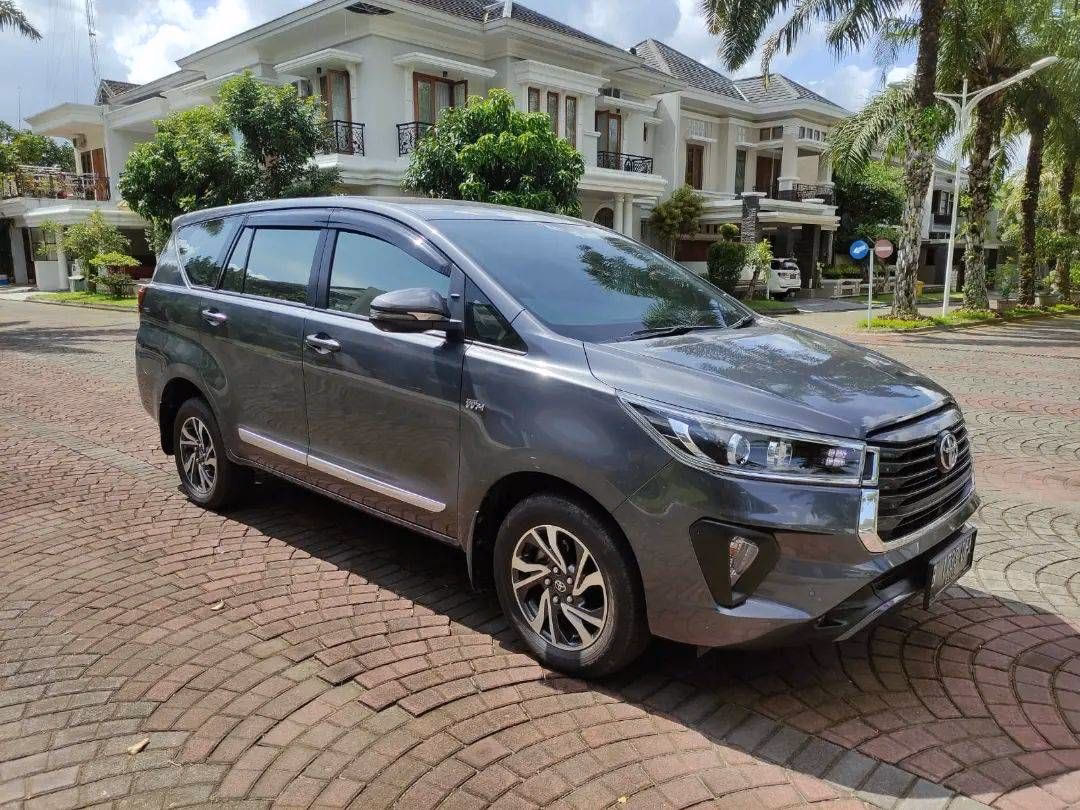 How much does it cost to stay in Senggigi Indonesia?