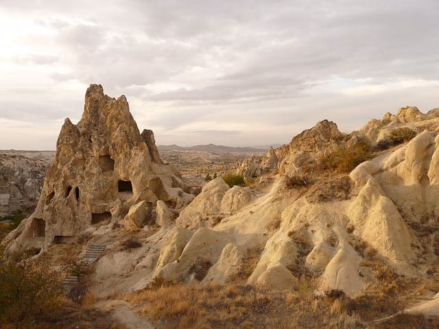 How much does it cost to get from Nevsehir to Goreme?