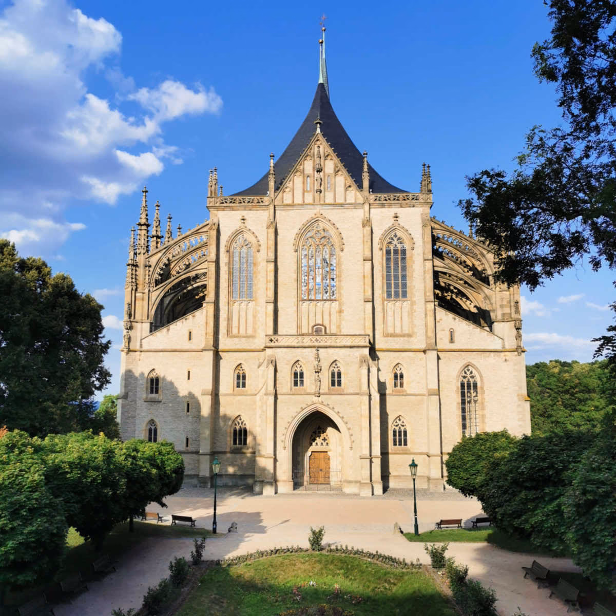How to get to Kutna Hora Mesto?