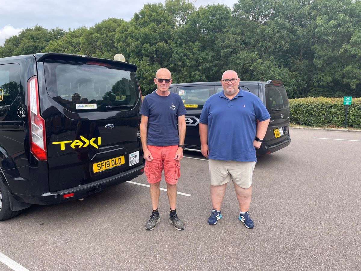 How do I get from Kettering to Corby without a car?