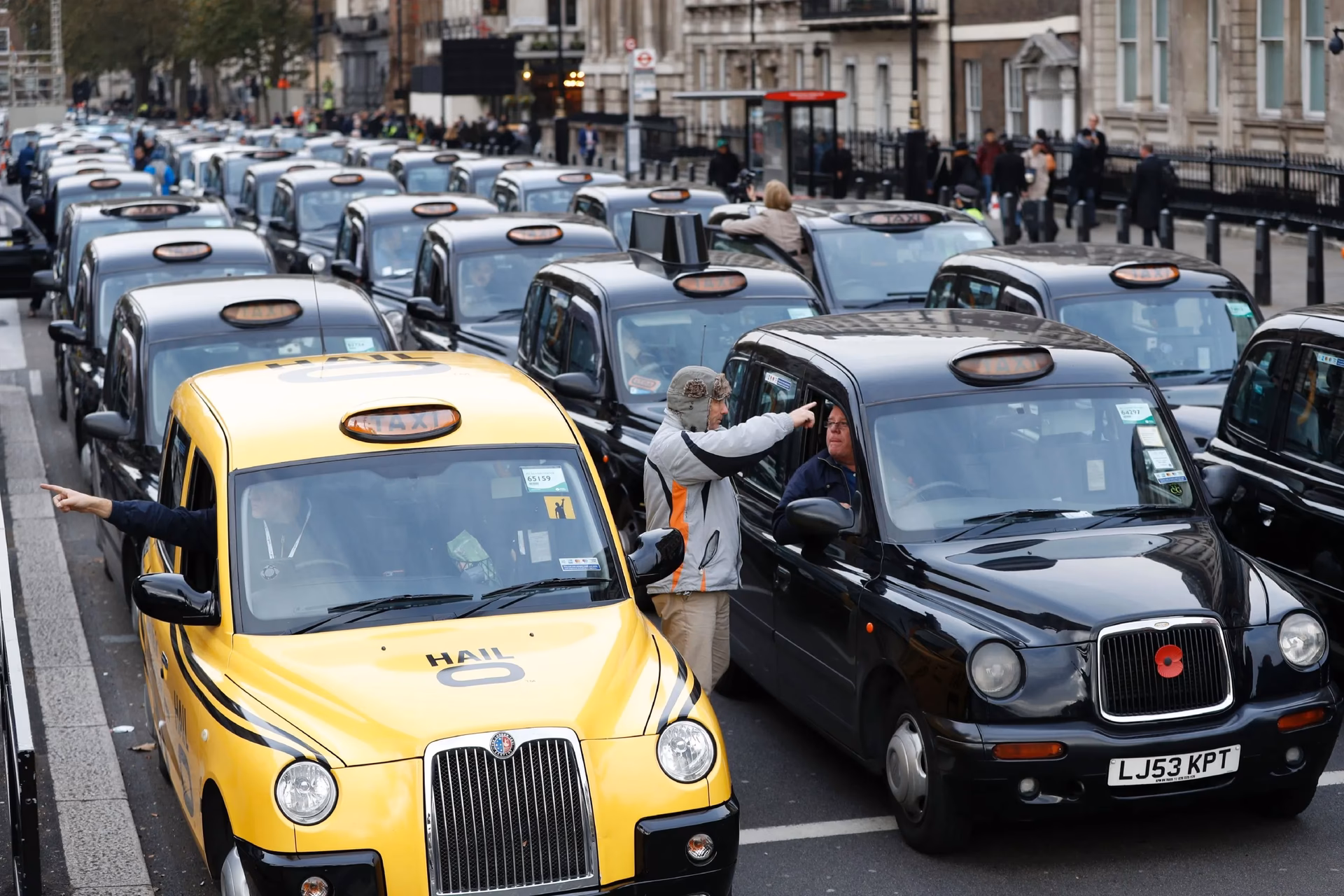 Do you tip Uber taxi drivers in London?