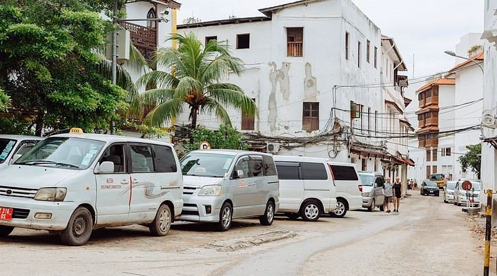 How to get from Zanzibar Airport to Stone Town?