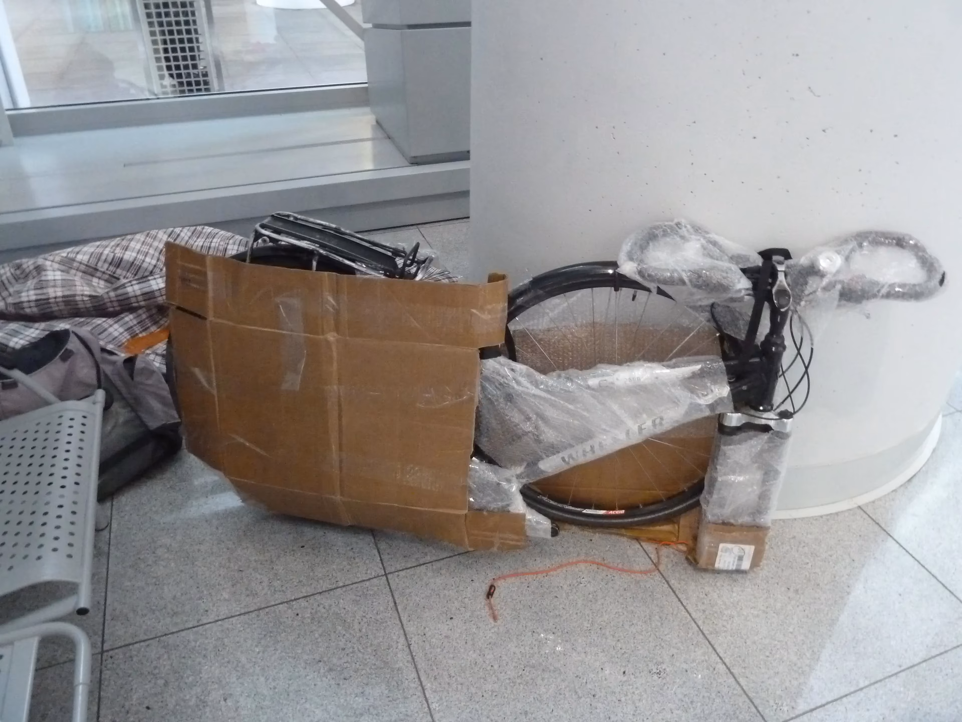 How to pack a bike in a cardboard box?