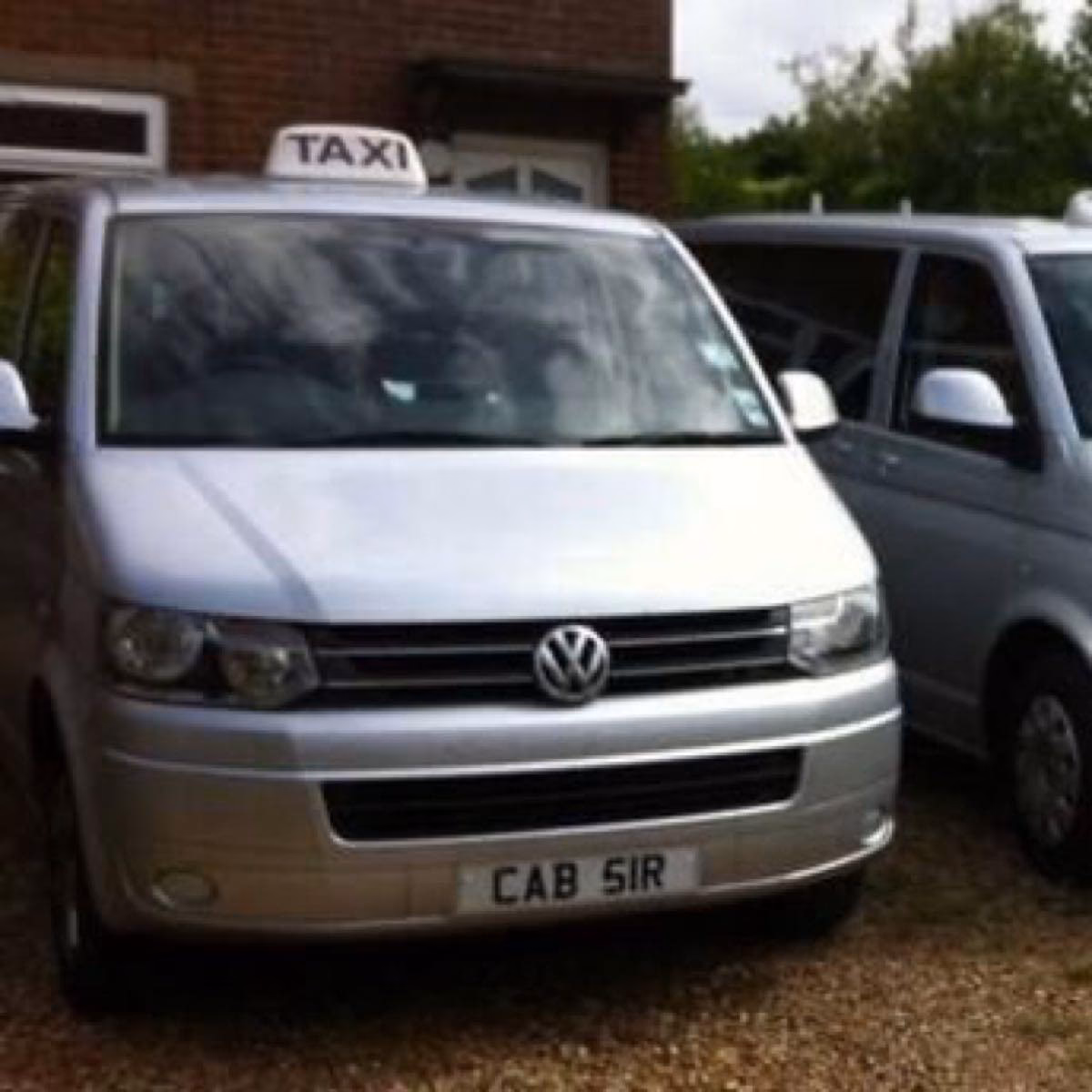 Why should you choose a local taxi service?