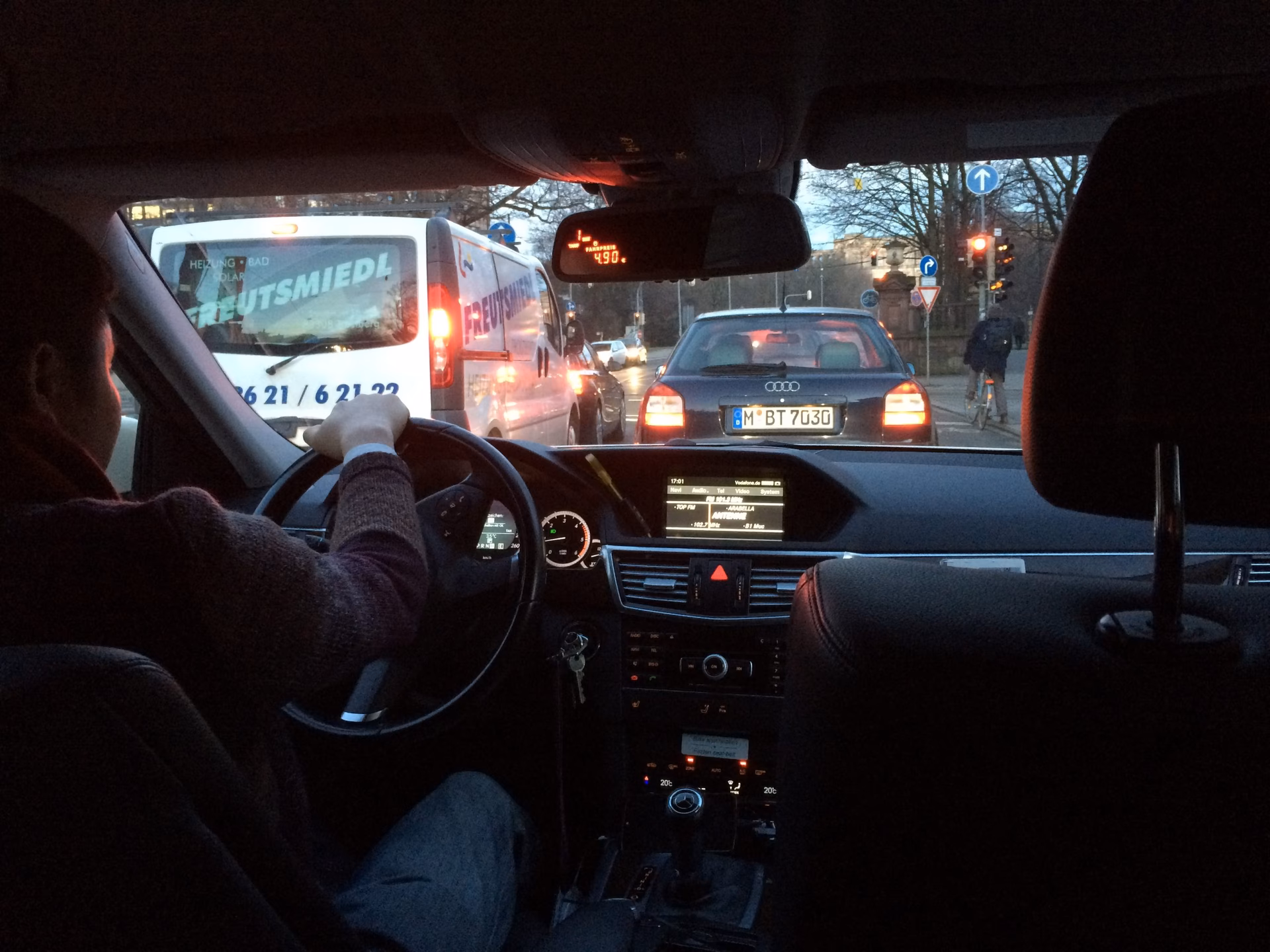 How far can a car stop at 100 mph?