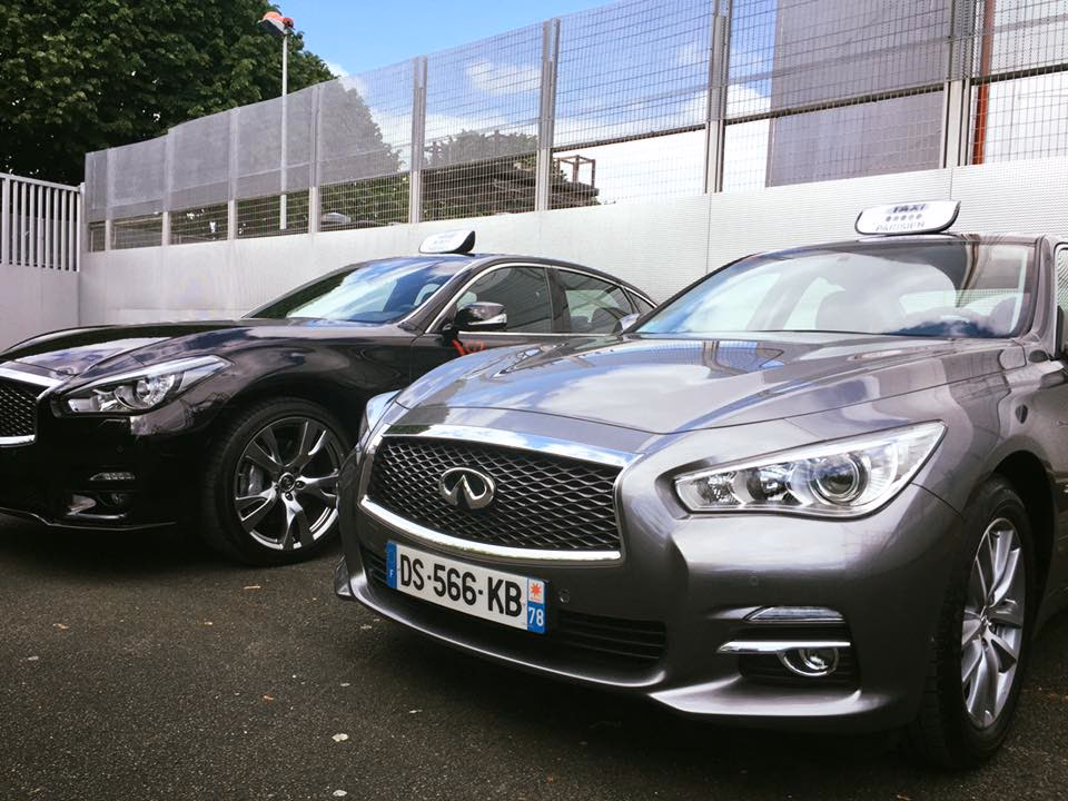 Does Infiniti offer maintenance & ownership support?