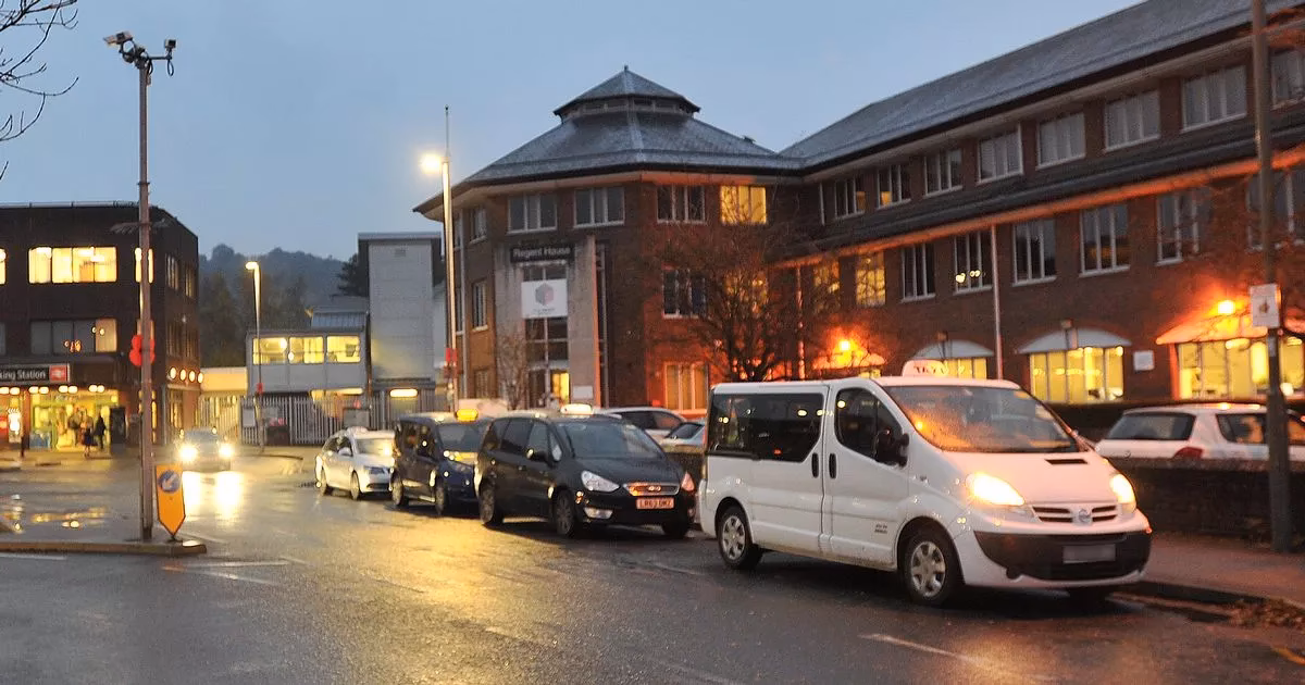 What is Leatherhead taxis?