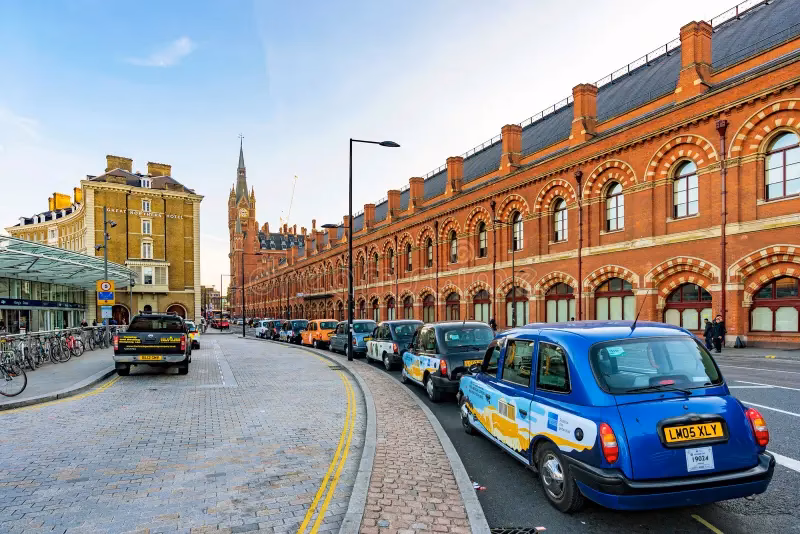 Where is the taxi rank at London black cabs?