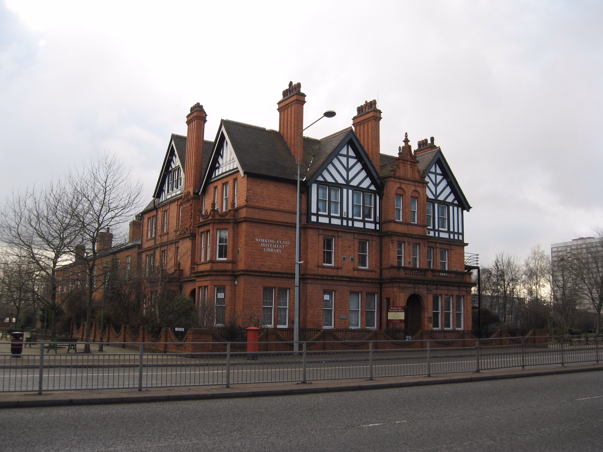 When can I get a lift from Salford Crescent train station?