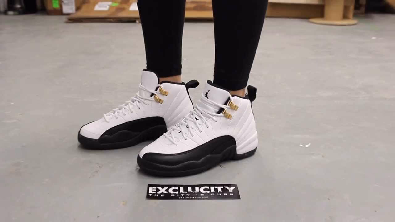 What color is the Air Jordan 12 retro reverse taxi GS?