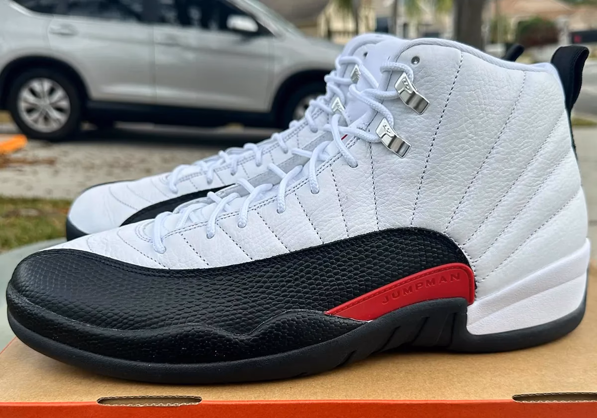 What's the difference between the Air Jordan 12 retro and taxi?