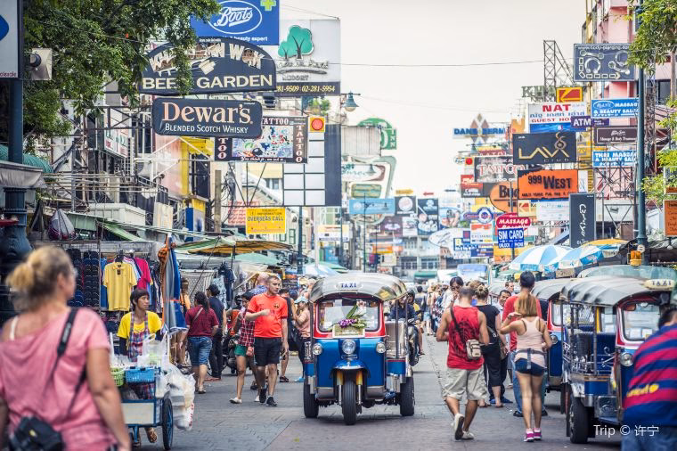 How to get from Suvarnabhumi Airport (BKK) to Khaosan Road?