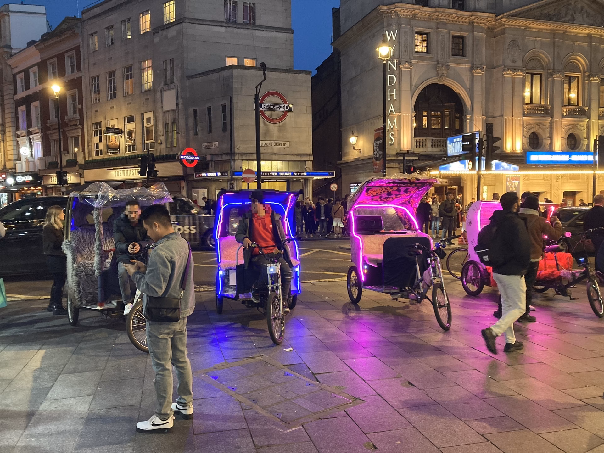 What companies run services between Leicester Square and Kings Cross?