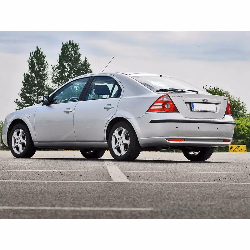 Does marks taxi cover anywhere in the UK?