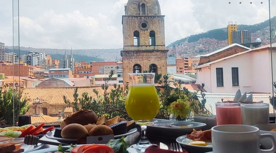 ¿Cómo llegar en taxi a la ciudad de la paz?