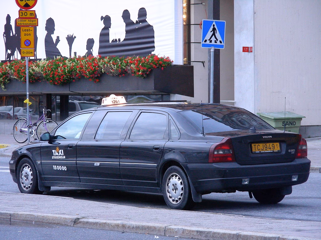 What are the best limo hire services?