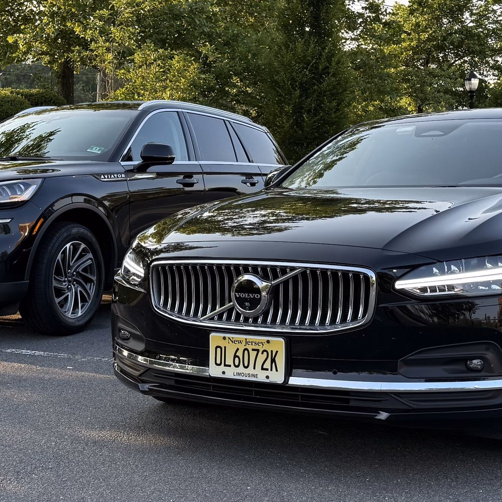 Who is Trenton Acura taxi?