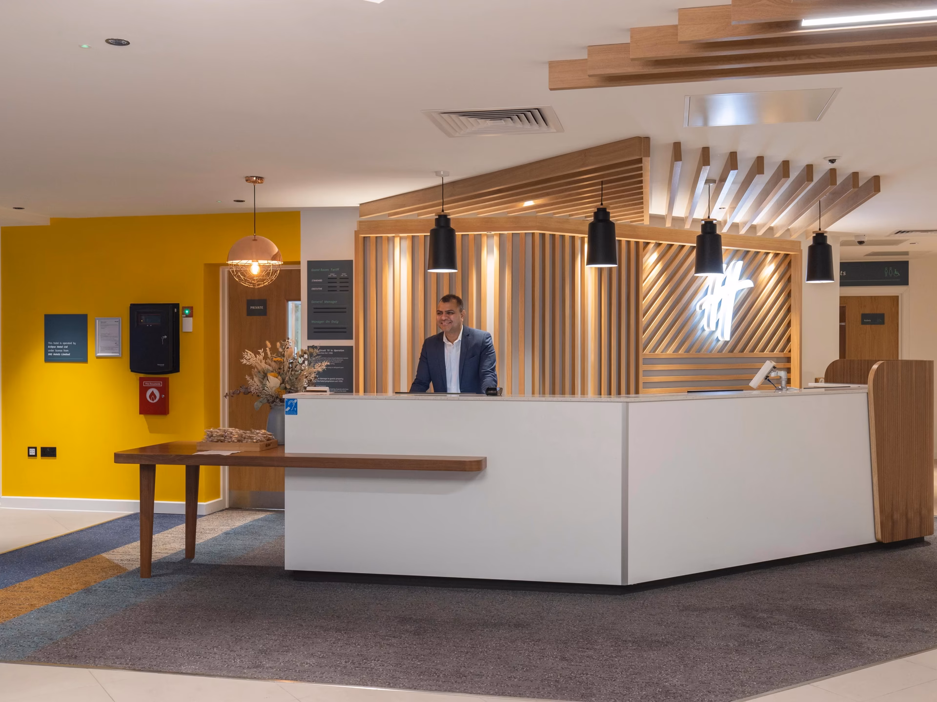 Where to stay at Bristol Airport?