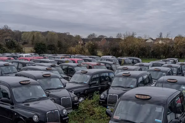 What happens if you misplace items in a London black cab?