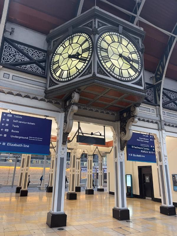 How to get from London Paddington station to Mayfair?