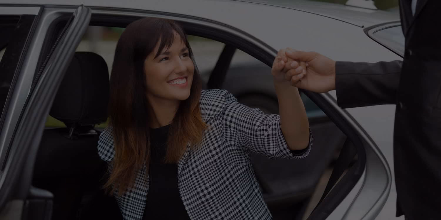 Why should you choose radio taxi Lucca?