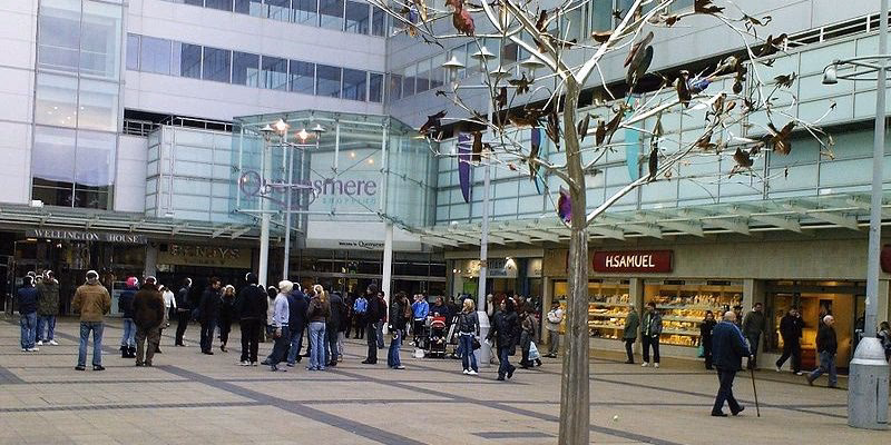 How do I get from Luton Airport to Slough?