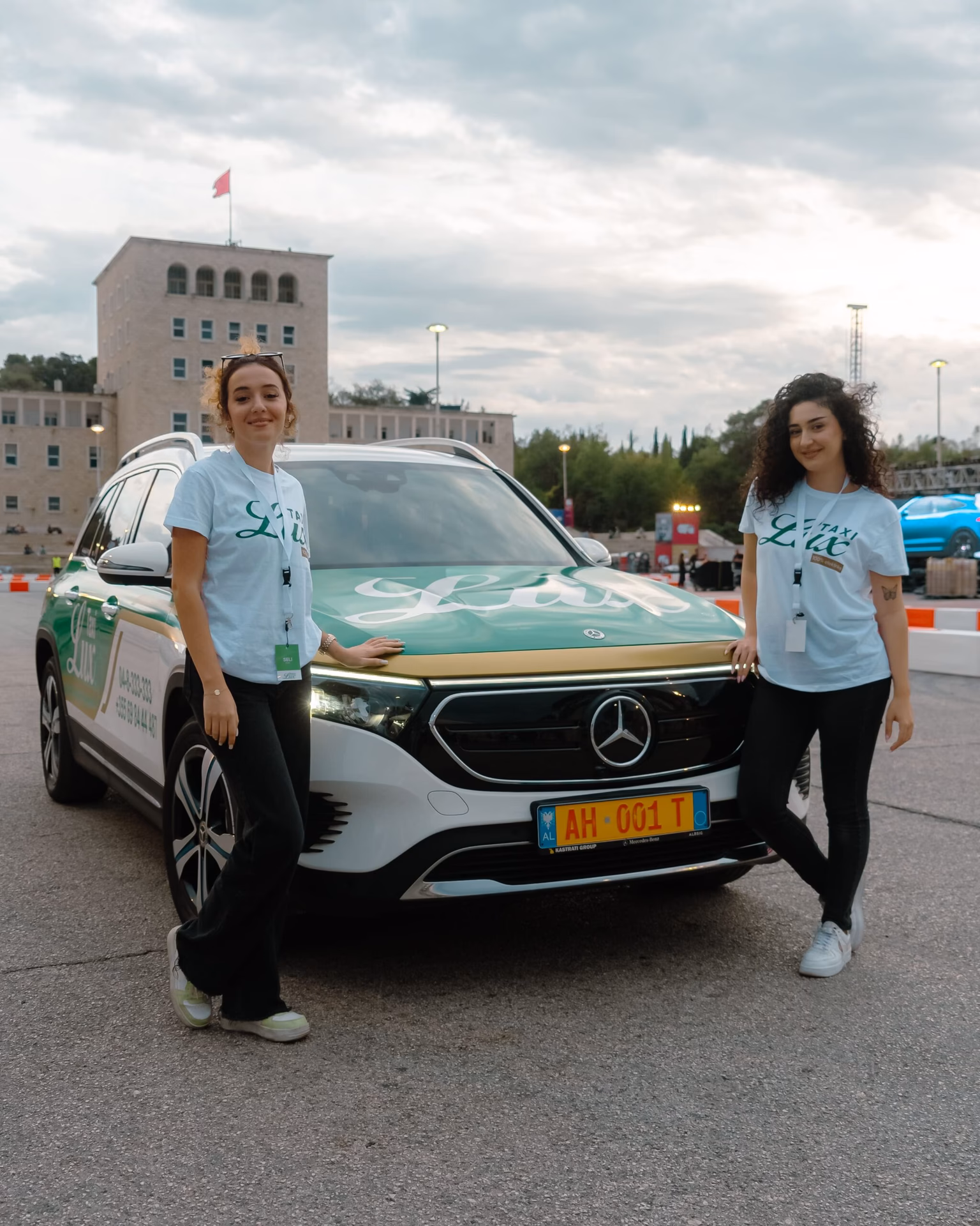 Who is luxury transfers?