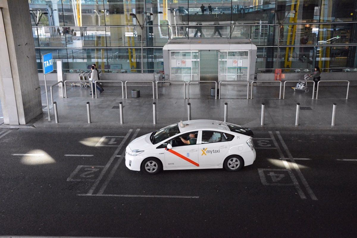 How much baggage can I take from Madrid to Toledo?