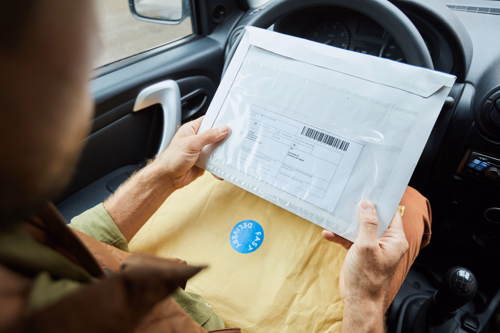 How do process servers serve divorce papers in the UK?