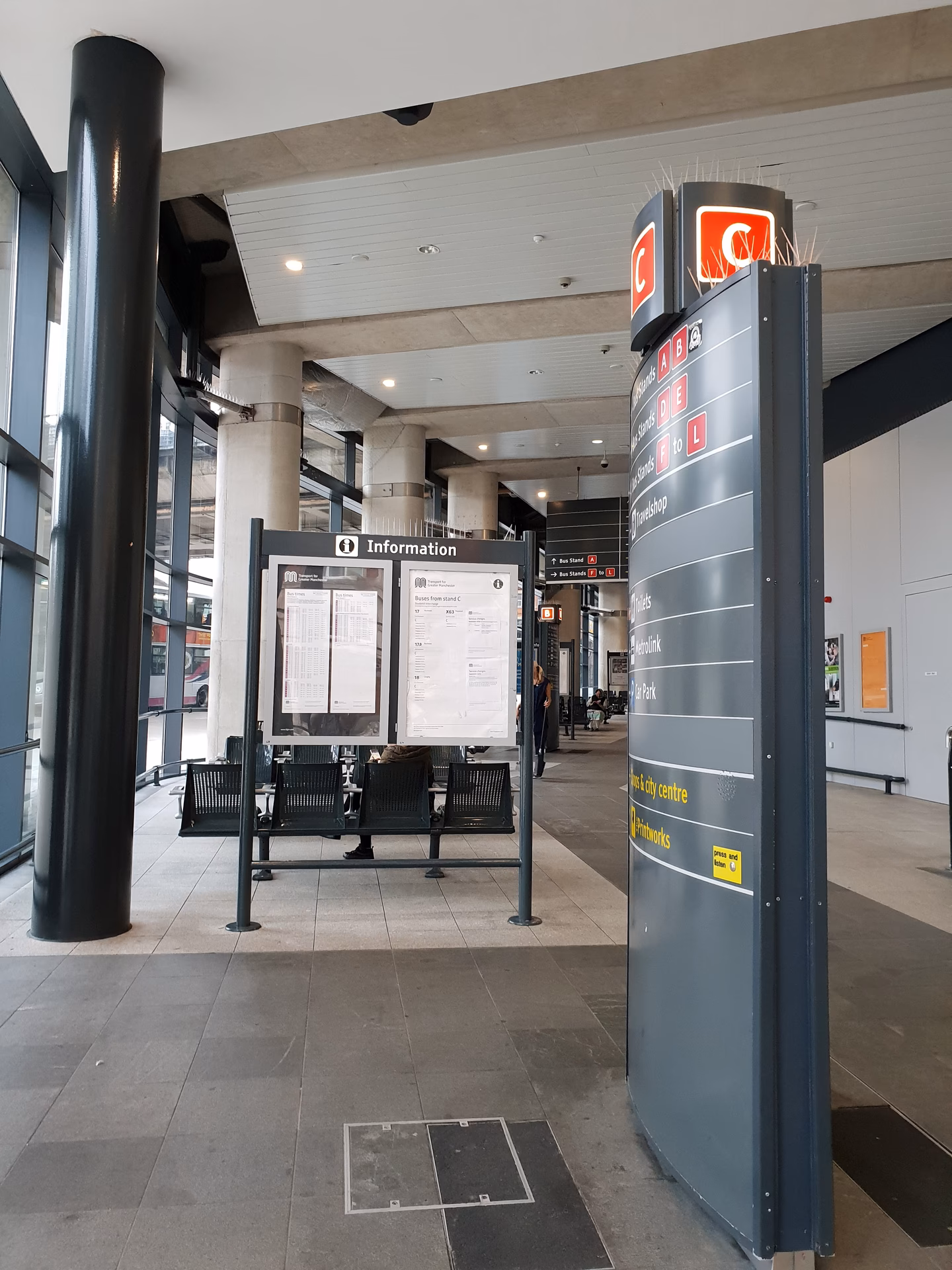 What companies run services between Manchester Airport (man) and Shudehill?