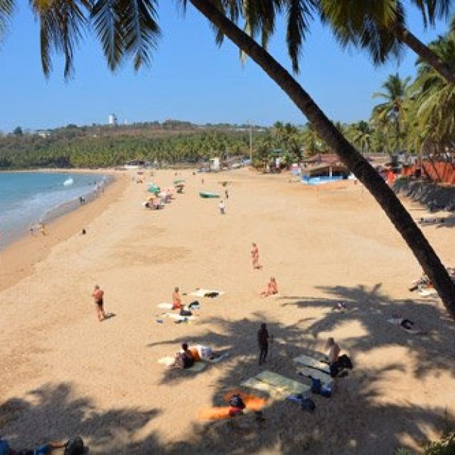 How to get from Mormugao to Panjim?