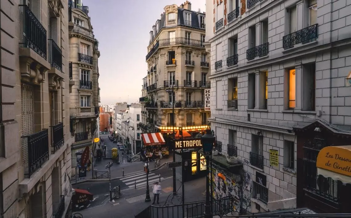 How to get from Marseille to Avignon by train?