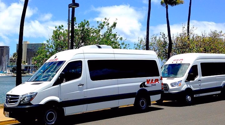 How do I get from Ogg to my Maui hotel?