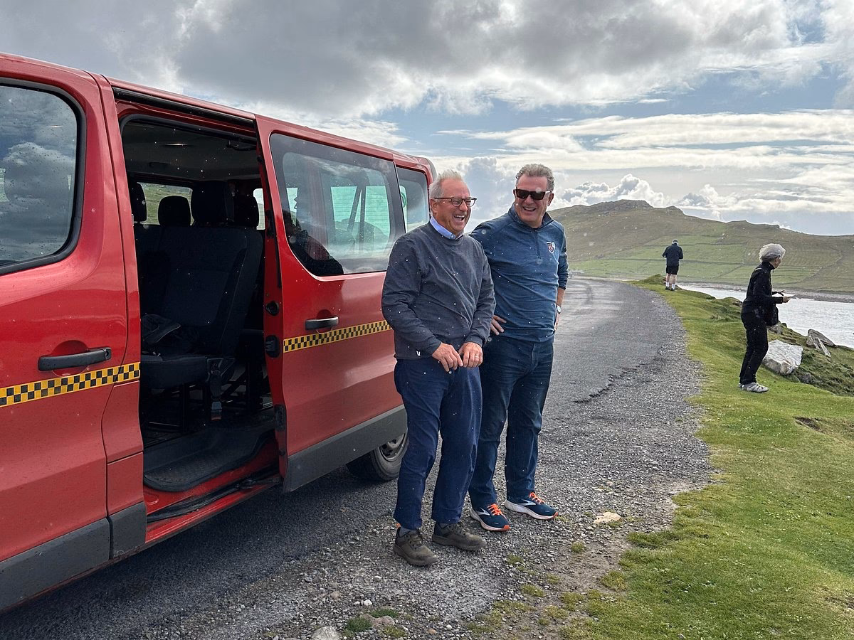 Where is McGing taxi & minibus service?