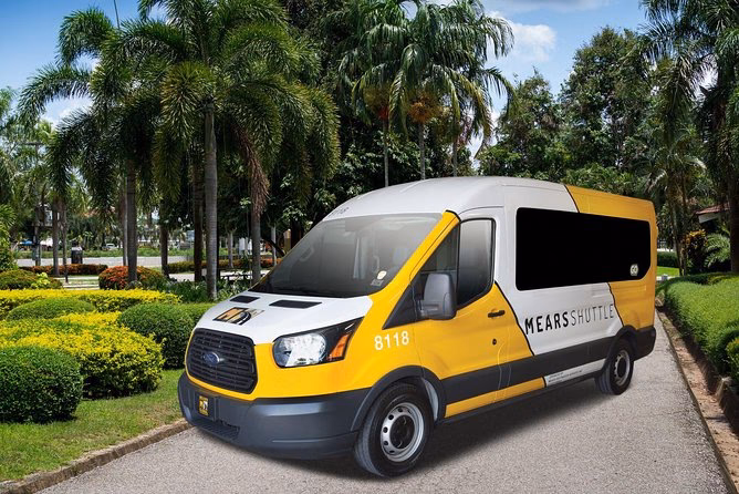 Can holidaytaxis arrange an airport transfer?