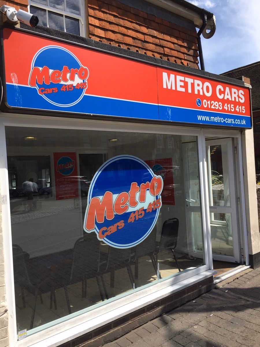 Where can I find Metro Taxi in Crawley?